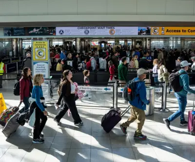 Aeropuertos de EE.UU. Normalizan Operaciones Tras Pago de Salarios a Agentes de TSA
