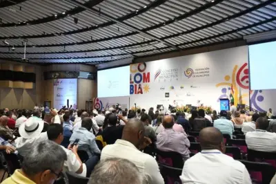 Alcaldes de Colombia se reúnen en Cartagena para discutir desafíos regionales en Congreso Nacional de Municipios