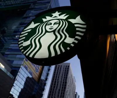 Alsea invertirá US$310 millones para abrir hasta 220 tiendas de Starbucks y Domino's en 2026