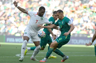 Bolivia supera a Surinam con sufrimiento y se acerca a la Copa Mundial 2026