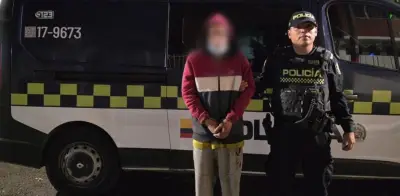 Capturan a hombre y mujer por agredir a auxiliares de Policía en estaciones de TransMilenio en Bogotá