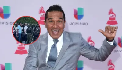 Checo Acosta se desnuda en protesta por cierre vial durante visita de Petro a Barranquilla