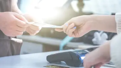 DataCrédito lanza guía práctica para colombianos endeudados: no es dinero gratis