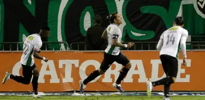 Dayro Moreno rompe récord histórico como máximo goleador del Once Caldas