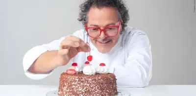 De vitrinas rotas a la liquidación: la historia de Don Jacobo Postres y Ponqués