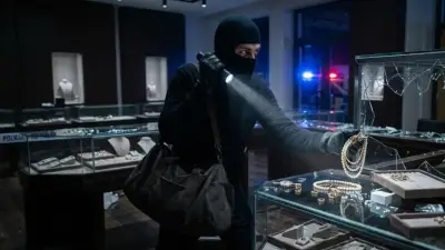 Detienen a cuatro colombianos en México por millonario robo de joyas