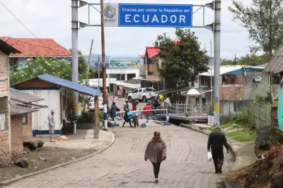 Ecuador eleva aranceles al 50% para productos colombianos en escalada de tensión comercial