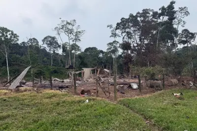 Ecuador y EE.UU. destruyen campamento de disidencia de las FARC en operación conjunta