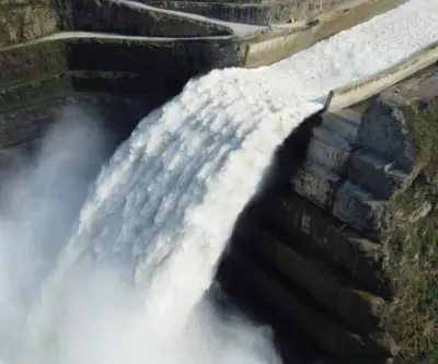 Embalse Ituango supera el 100% de capacidad tras 26 días de vertimientos