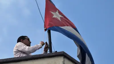 Estados Unidos evaluará caso por caso la entrada de petroleros a Cuba