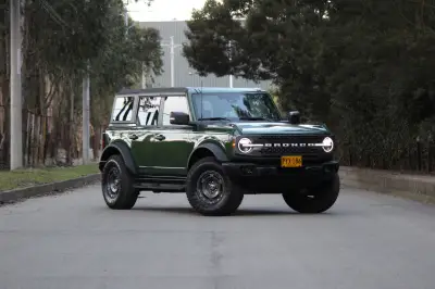 Ford Bronco 2026 en Colombia: La Reinvención de un Ícono Todoterreno