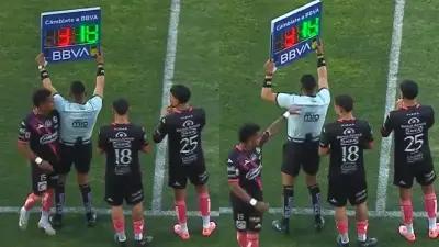 Futbolista colombiano Édgar Guerra expulsado en Liga MX por empujar al cuarto árbitro