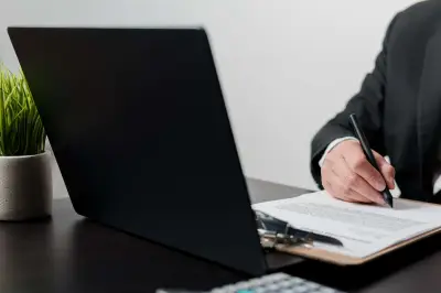 Herencia de tíos sin hijos en Colombia: así define la ley quién hereda en 2026