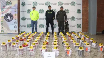 Incautan 282 kilos de cocaína camuflados en impermeabilizantes en aeropuerto El Dorado