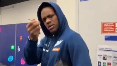 Jhon Jáder Durán estalla contra periodista en Rusia: 'Esa pregunta no es buena'