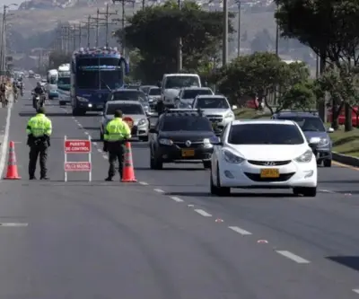 Línea de consulta vial #767 fuera de servicio en Semana Santa: alternativas disponibles