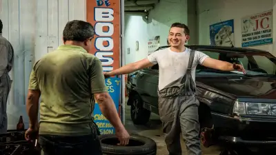 Mecánico santandereano sorprende con su voz a jurados del programa 'A Otro Nivel'