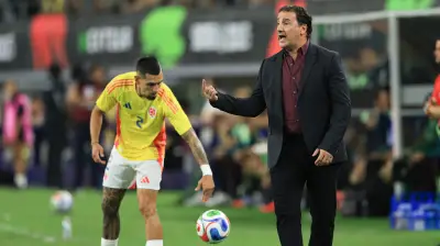 Néstor Lorenzo aclara ausencia de Sebastián Villa y situación de James Rodríguez para el Mundial 2026