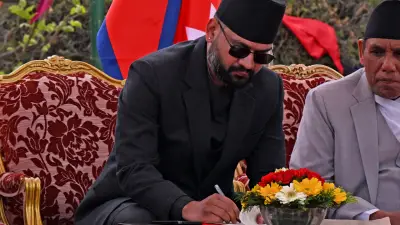 Nuevo primer ministro de Nepal saltó a la fama como rapero antes de llegar al poder