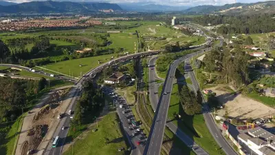 Oficial: Inician obras de ampliación de la Autopista Norte en Bogotá