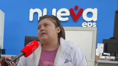 Paciente renal con discapacidad visual enfrenta 6 horas de fila sin medicamentos de Nueva EPS