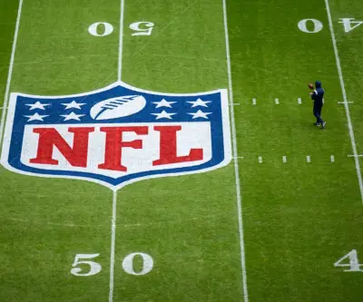 Paramount y la NFL negocian aumento de precios para transmisiones de fútbol americano