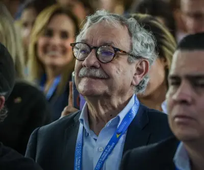 Pizarro afirma que la Paz Total fracasó y grupos armados se multiplicaron