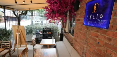 Pylio: La primera pastelería griega de Bogotá conquista paladares con sabores helénicos
