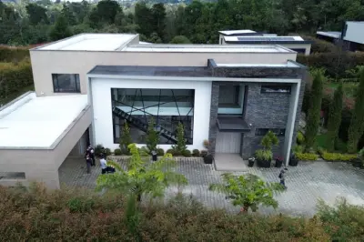 SAE recupera dos inmuebles en Antioquia vinculados a narcotráfico y apuestas ilegales