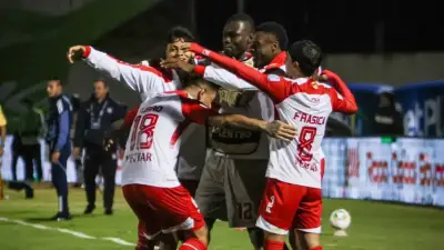 Santa Fe confirma cirugía de rodilla para su figura Ewill Murillo por lesión de menisco