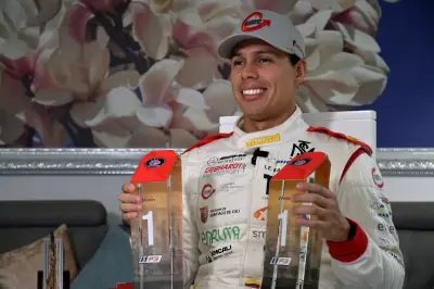 Óscar Tunjo logra doble podio en Austin y consolida liderato en IMSA VP Challenge