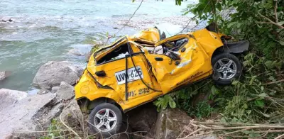 Taxista sobrevive a caída de 80 metros en Yopal: rescate heroico tras accidente en abismo