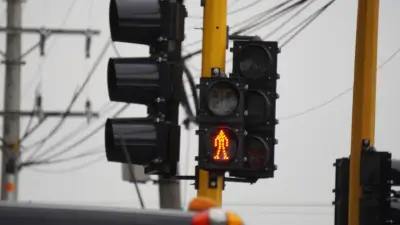 Vandalismo y robos dejan 15 intersecciones semafóricas fuera de servicio en Cali