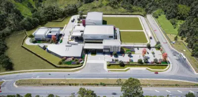 VaxThera logra certificación LEED Gold en Rionegro con 70 puntos y energía solar