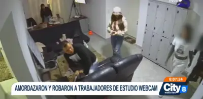 Violento robo en estudio webcam de Kennedy: víctimas engañadas con falsa entrevista laboral