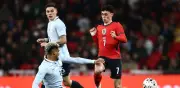 Alarma en Inglaterra: Phil Foden sufre grave lesión en amistoso ante Uruguay previo al Mundial