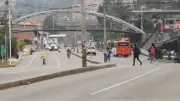 Antioquia activa 37 frentes de maquinaria amarilla para vías en puente festivo