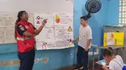 Bomberos de Cartagena forma a niños en prevención de emergencias con programa comunitario