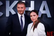 Brooklyn Beckham mantiene distancia de sus padres pese a emotivos mensajes en redes