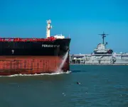 Caída global de bonos se profundiza por shock petrolero y temores de estanflación