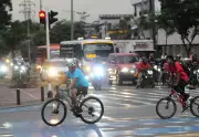 Cali fortalece seguridad vial para ciclistas con campañas pedagógicas y 142 km de bicicarriles