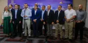Candidatos presidenciales detallan sus planes de trabajo con alcaldes en asamblea de Asocapitales en Medellín