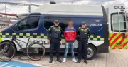 Capturan a presunto ladrón de bicicleta tras intentar huir en TransMilenio en Bogotá