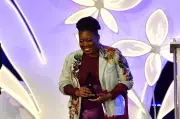 Chechy Murillo gana Premio Cafam a la Mujer 2026 por su fundación Moda y Flores en Antioquia