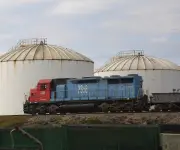 Chile anuncia aumento de hasta 54% en combustibles, generando compras de pánico e inflación