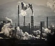 China establece meta climática conservadora: reducir emisiones de carbono por unidad de PIB en 17% para 2030