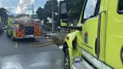 Cinco personas resultaron lesionadas por inhalación de humo tras incendio en bodega de Medellín