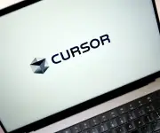 Cursor duplica ingresos anualizados y supera los US$2.000 millones en febrero