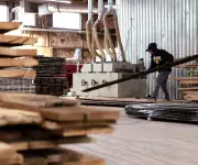 EE.UU. crea 63.000 empleos en febrero según ADP, mayor cifra desde noviembre