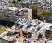 Ejército de Israel reporta impacto de misiles iraníes en el centro del país